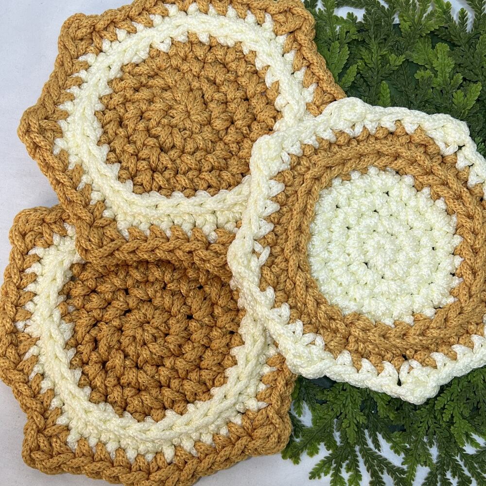 Vintage Pot Trivets Hot Pads Handmade 1970s Fall Thanksgiving Mustard Cream
